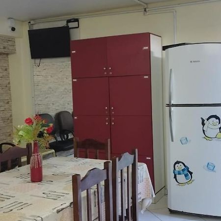 Hostel Em Brusque - Para Quem Busca Economia - Otima Localizacao Ngoại thất bức ảnh